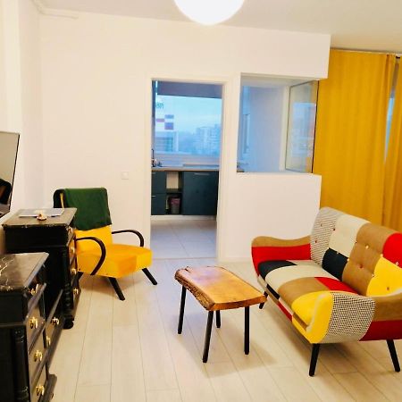 Plaza View Studio Bukarest Kültér fotó